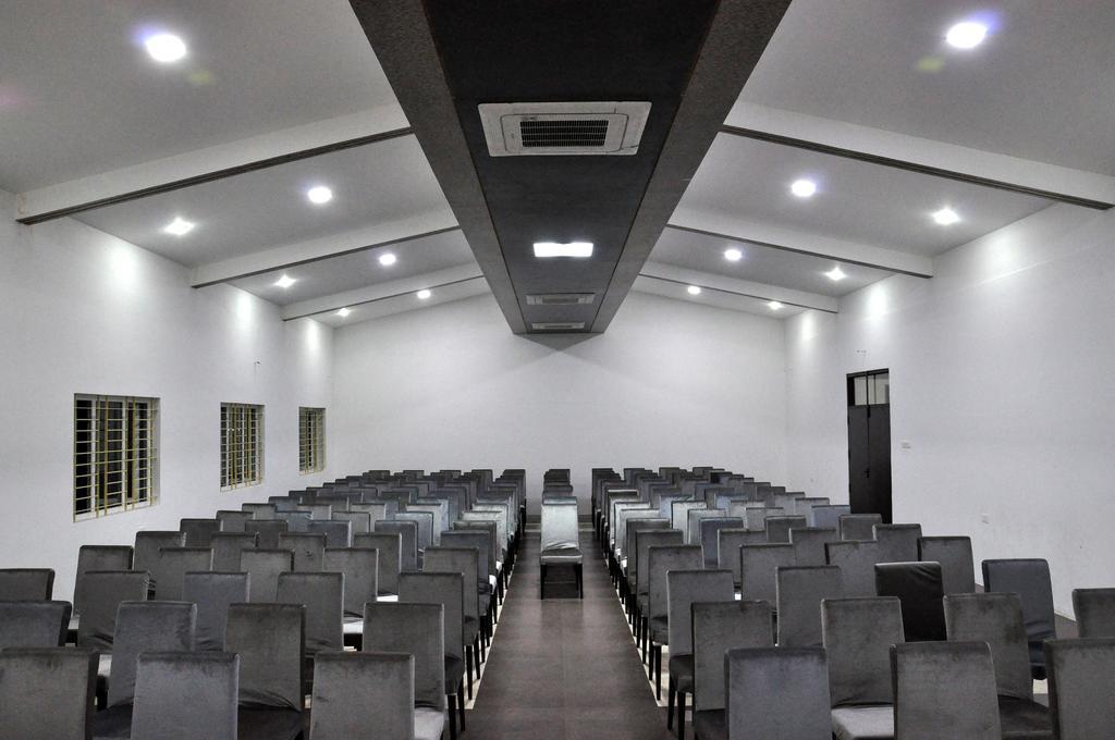 Hotel The Home Tiruppur Exterior photo